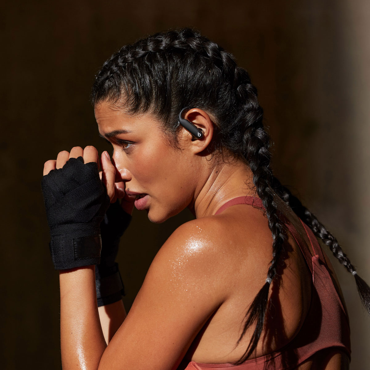 Powerbeats Pro 2 - Jet Black - Image 3